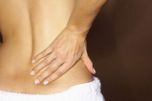 Osteochondrozės apatinės nugaros skausmo simptomas